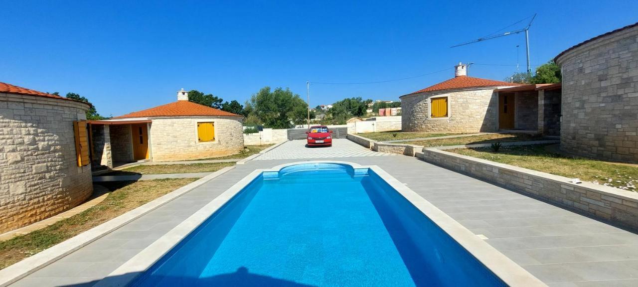 Apartmani Belavic - Kazuni Peruski Экстерьер фото