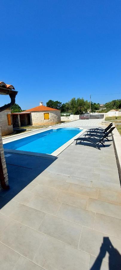 Apartmani Belavic - Kazuni Peruski Экстерьер фото